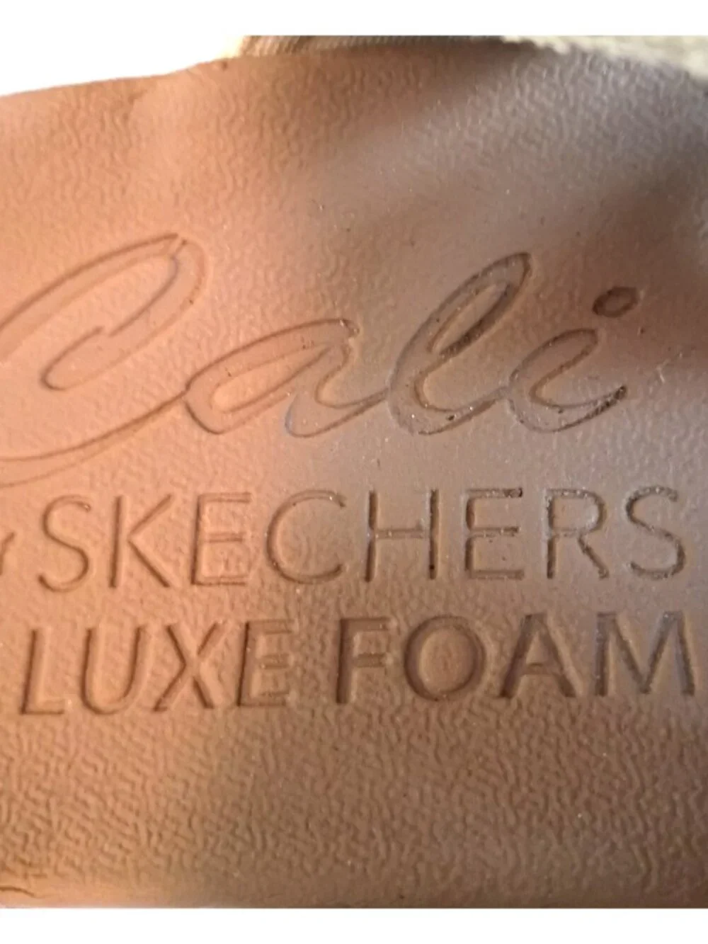 Skechers Women’s Luxe Foam Wedge Sandal Cali Beverlee Sail Away Natural - 8.5M
